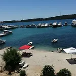 Apartments Amor تروغير