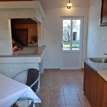 Apartments Amor * טרוגיר