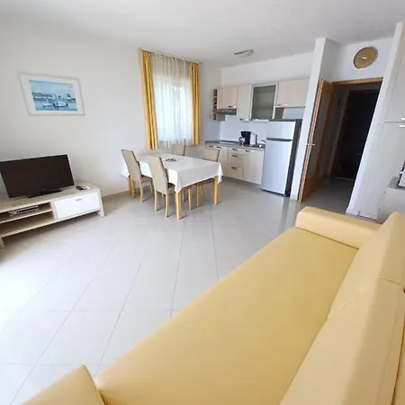 Apartament Apartments Amor