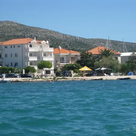 Apartments Amor Appartement *