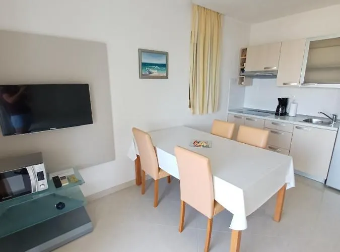 Apartments Amor