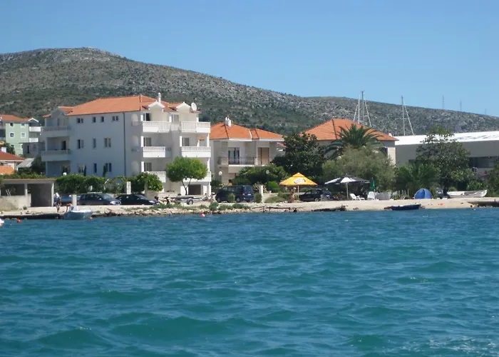 Apartments Amor דירה *