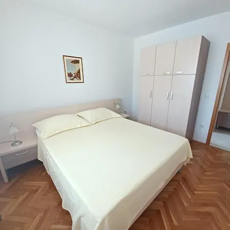 Apartments Amor * 트로기르